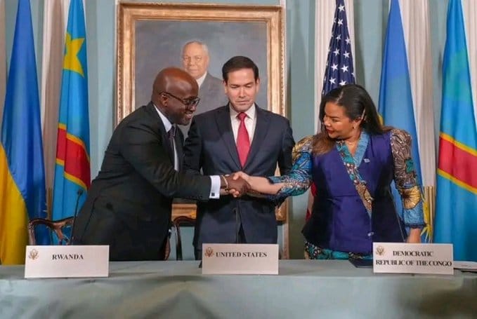 À propos de ‘boxe de l’ombre’, de foutaise sur les réseaux sociaux et de leadership irresponsable : Tshisekedi fait tout pour échapper aux promesses faites à Washington